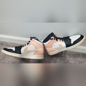 Nike Air Jordan 1 Mid Crimson Tint Toe 8.5